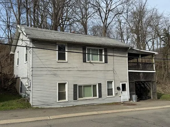 30 Elm St, Towanda, PA 18848