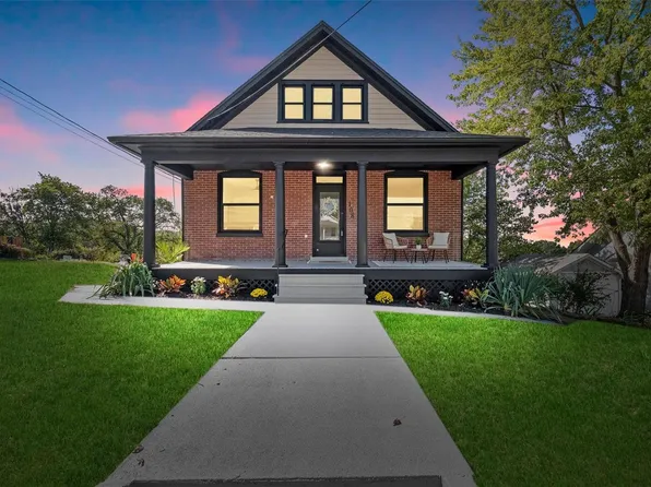 108 E 12th St, Hermann, MO 65041