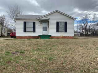 500 E Lockheed Dr, Midwest City, OK 73110