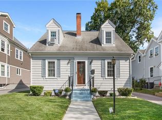 217 Summit Ave, Providence, RI 02906