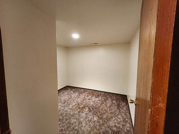 Smaller Bedroom