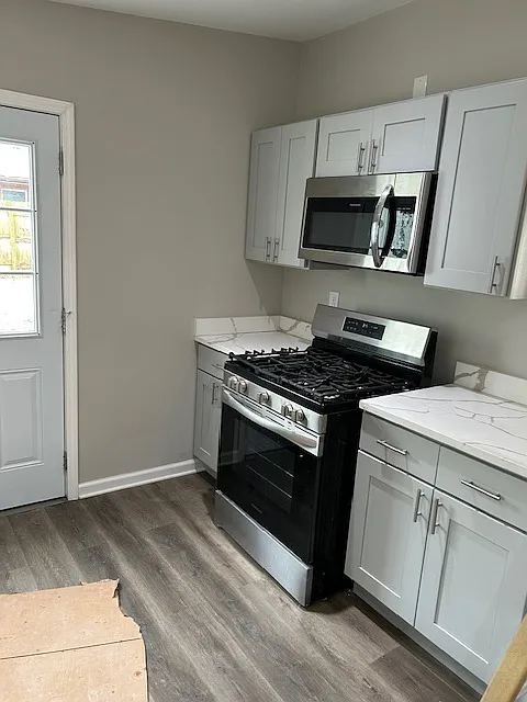 3 bed, 1500 sqft, $2,950 — Photo 4