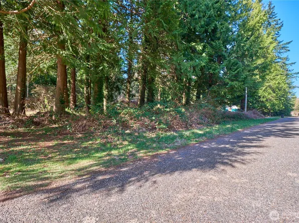 16 Burns Way, Point Roberts, WA 98281