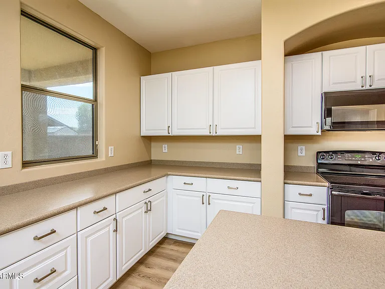 41615 W Chimayo Ct — Photo 10