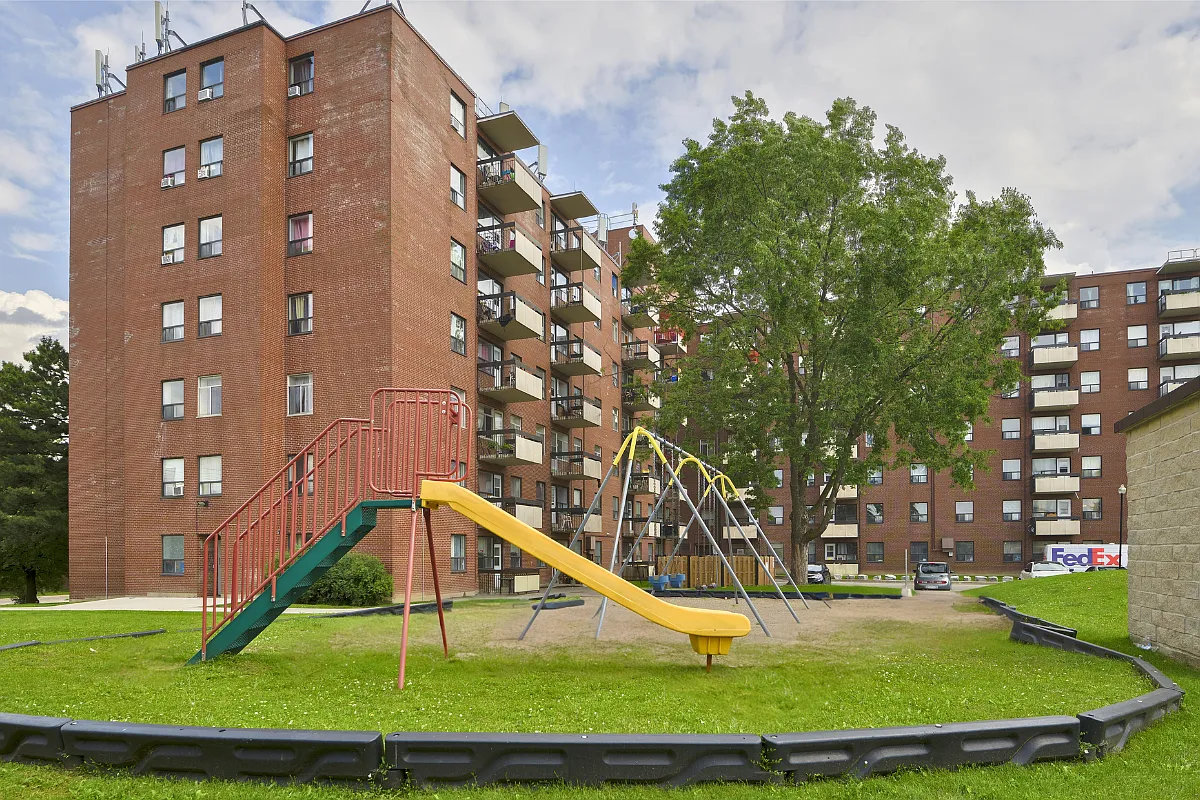 Morning Star Apartments — Photo 3