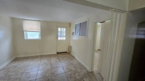 1 bed, 650 sqft, $1,800 — Photo 4