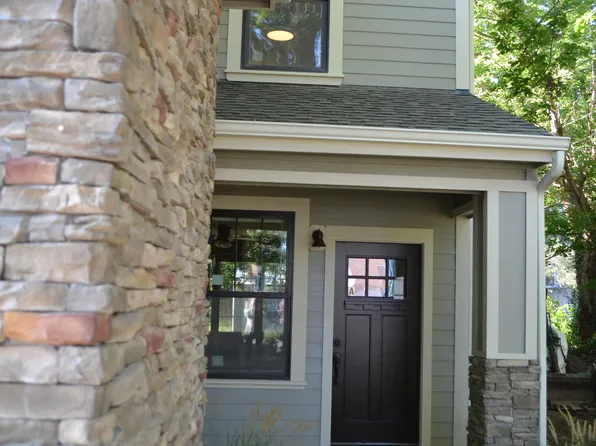 1609 W 4th St #A, Lawrence, KS 66044