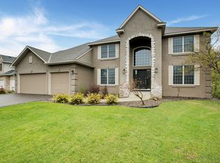 8329 Marsh Creek Rd, Woodbury, MN 55125