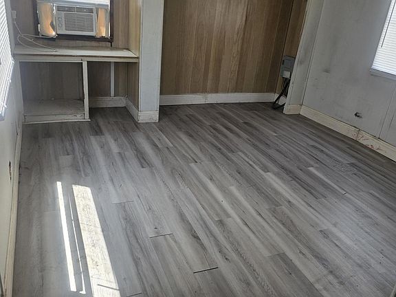 5th image of 3325 Youngs Ridge Rd #2