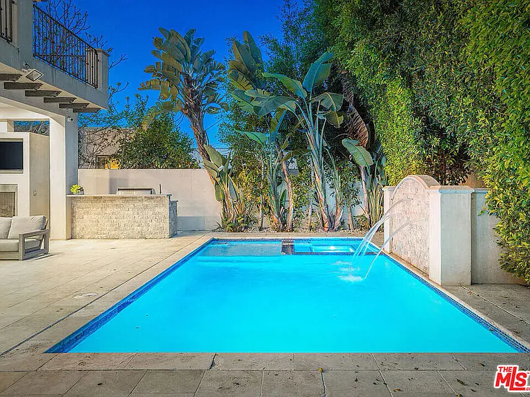333 S Canon Dr — Photo 35