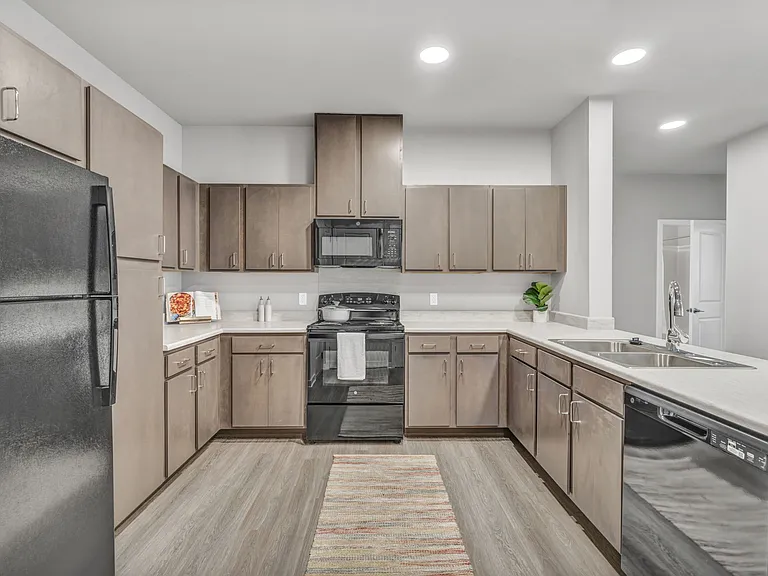 Residences at Cedar Creek — Photo 11
