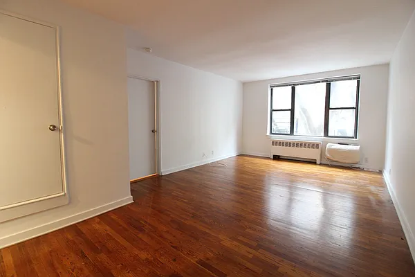 Rented by Keller Williams NYC | media 12