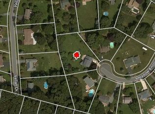 8 Meadow Knoll Ct, Bear, DE 19701