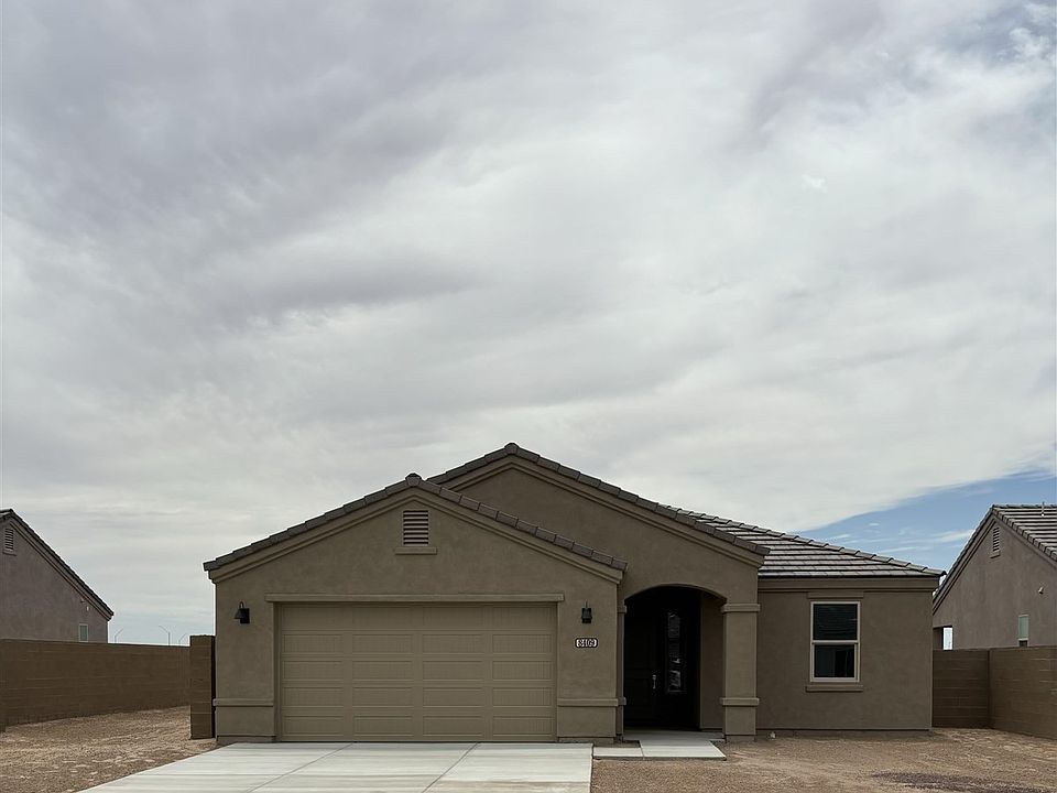 1st image of 8409 E 34th Ln