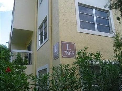 3rd image of 7865 Camino Real #L-417