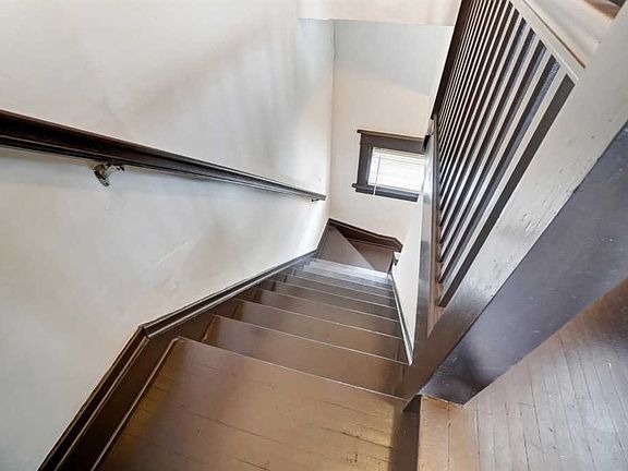 5th image of 3465 Greenlawn Ave #2