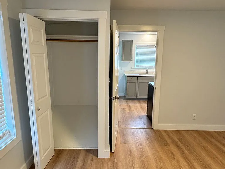 191-Hazel Ave — Photo 12