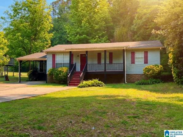 5996 Tyler Loop Rd, Pinson, AL 35126