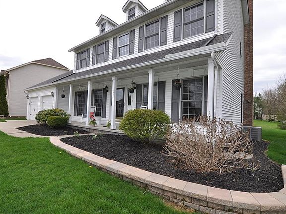 3rd image of 18006 Glen Cairn Way