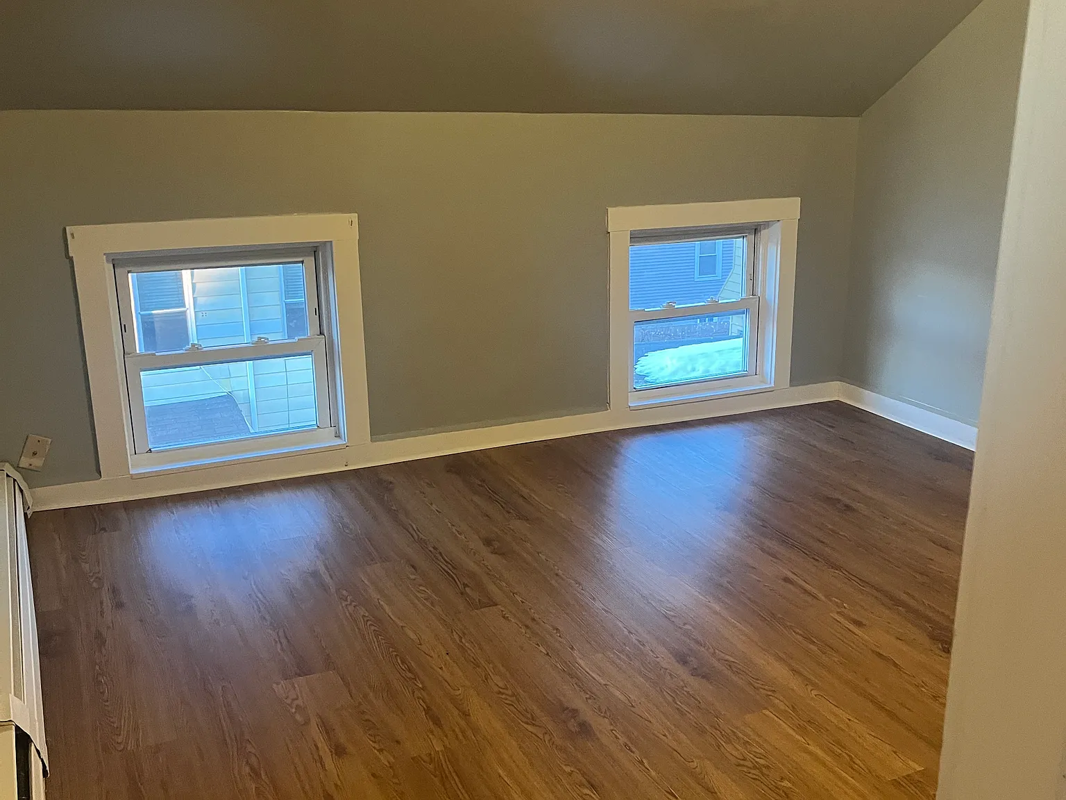2 bed, $1,400 — Photo 3