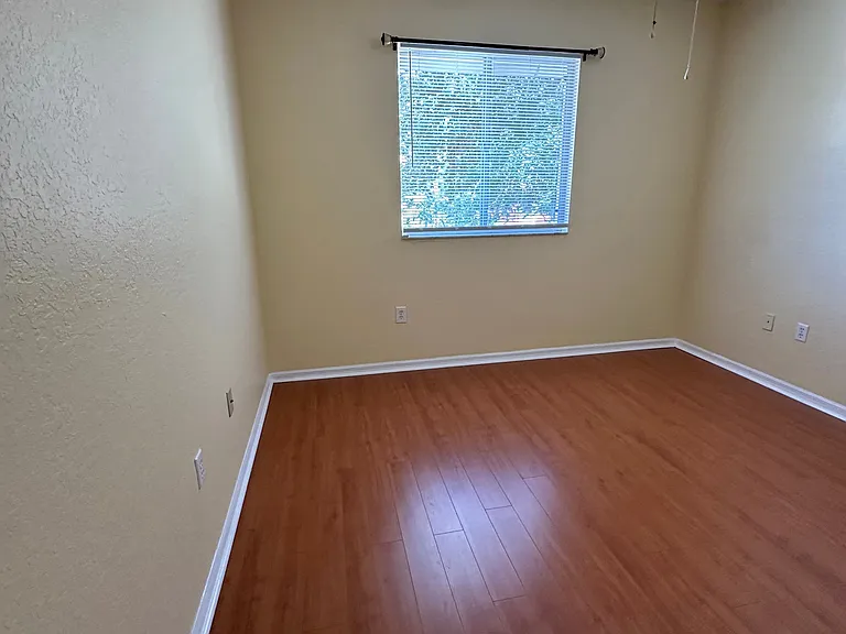 6361 Aragon Way #MAIN — Photo 10