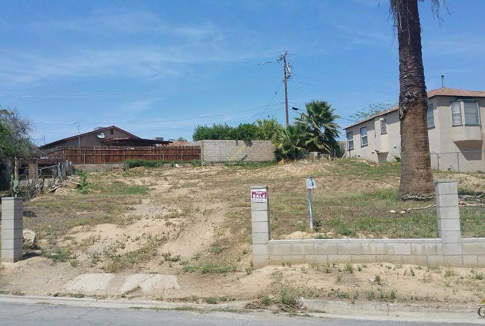 1st image of 1518 Bernard Pl