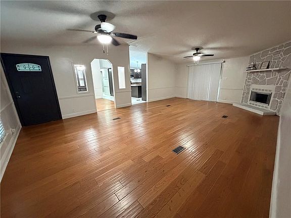 5th image of 6735 Pugh Rd