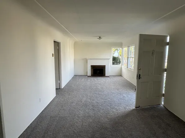 4611 Newport Ave, San Diego, CA 92107