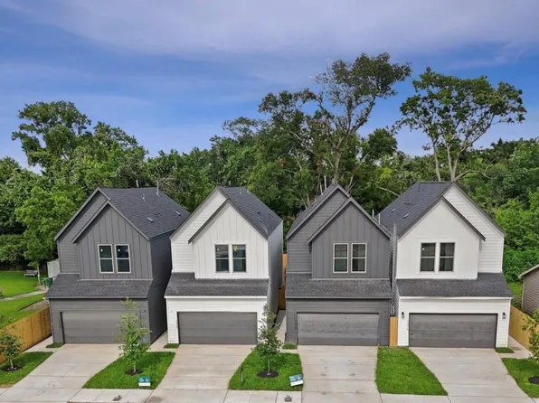 7418 Maxroy St, Houston, TX 77088
