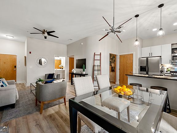 5th image of 2630 Talley St Unit 3