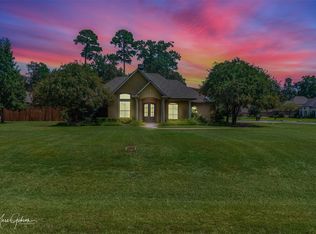 1200 Big Pine Key Ln, Benton, LA 71006