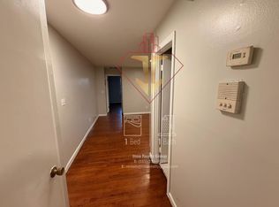 196 Lembeck Ave #1L, Jersey City, NJ 07305