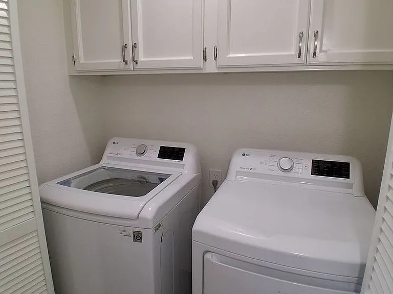 8147 N Cedar Ave #125 — Photo 18