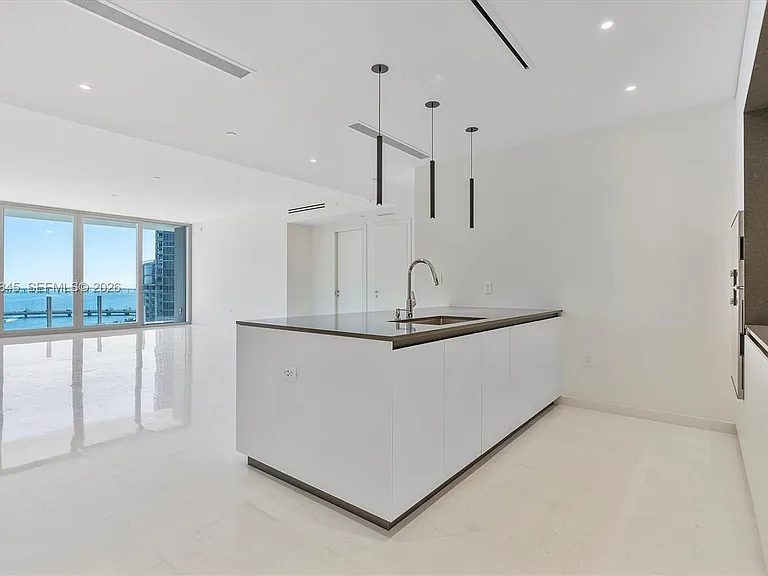 300 Biscayne Boulevard Way #803 — Photo 33