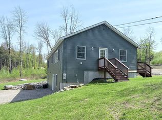 108 Old High Rd, Cornish, ME 04020