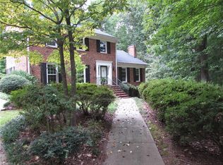 7711 Whitaker Dr, Summerfield, NC 27358