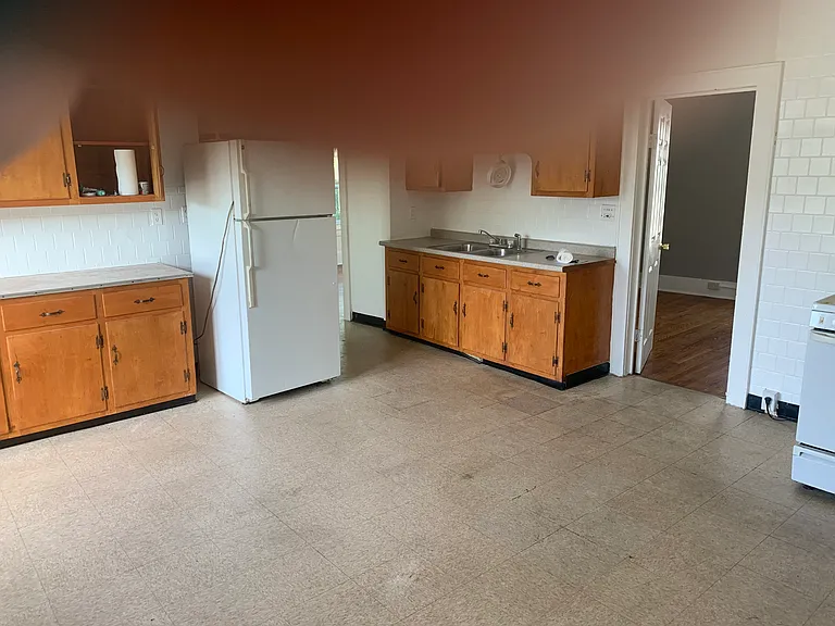 801 N McBride St — Photo 8
