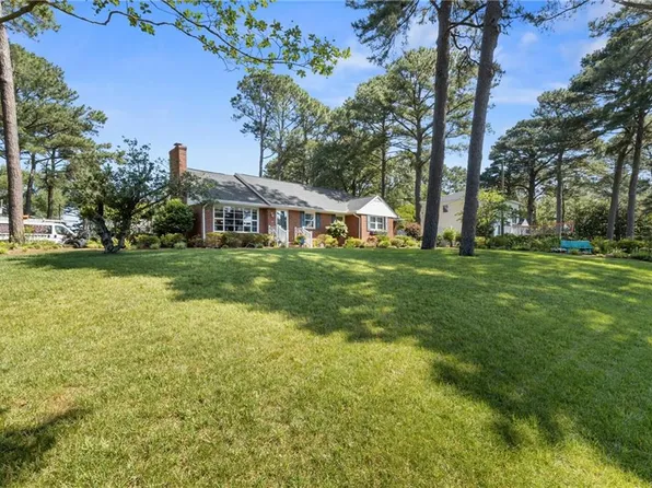 2504 Broad Bay Rd, Virginia Beach, VA 23451