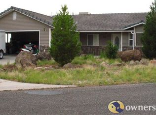 50 E Roundy Mountain Rd, Leeds, UT 84746