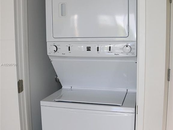 2nd image of 9901 E Bay Harbor Dr #502