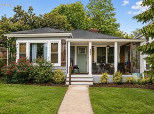 323 W High St, Mount Sterling, KY 40353
