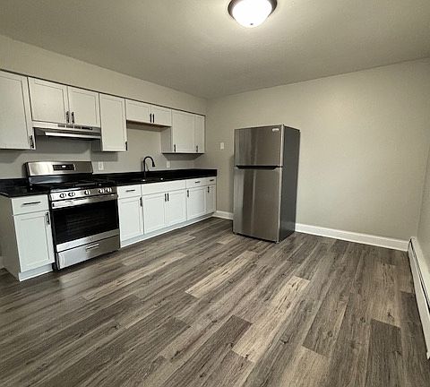 2nd image of 7100 Idaho Ave #3S