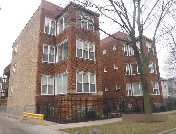 1st image of 4815 W Hutchinson St APT 3R