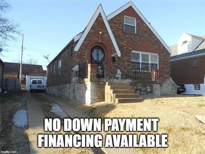8569 Riverview Blvd, Saint Louis, MO, 63147