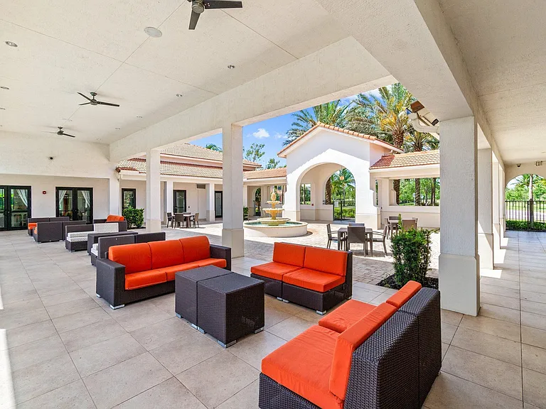 10210 Akenside Dr — Photo 40