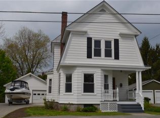 184 Hartland Ave, Pittsfield, ME 04967