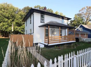 1909 Clyde St, South Bend, IN 46613