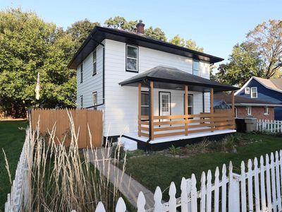 1909 Clyde St, South Bend, IN, 46613