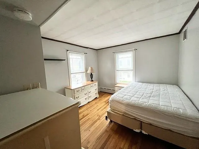 10 Hammond St #B — Photo 12