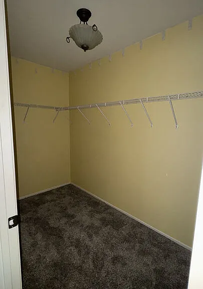 9465 Nickellaus Ct — Photo 11